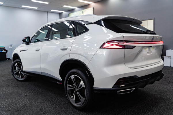 2024 MY24.5 MG HS AS33 Vibe SUV