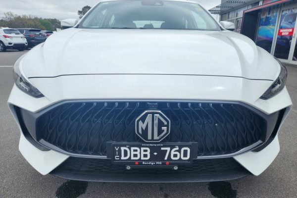2024 MG MG5 AP32 Essence Sedan
