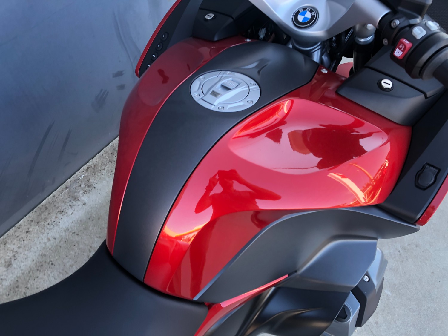 2020 BMW R1250RT SPORT Motorcycle Image 25