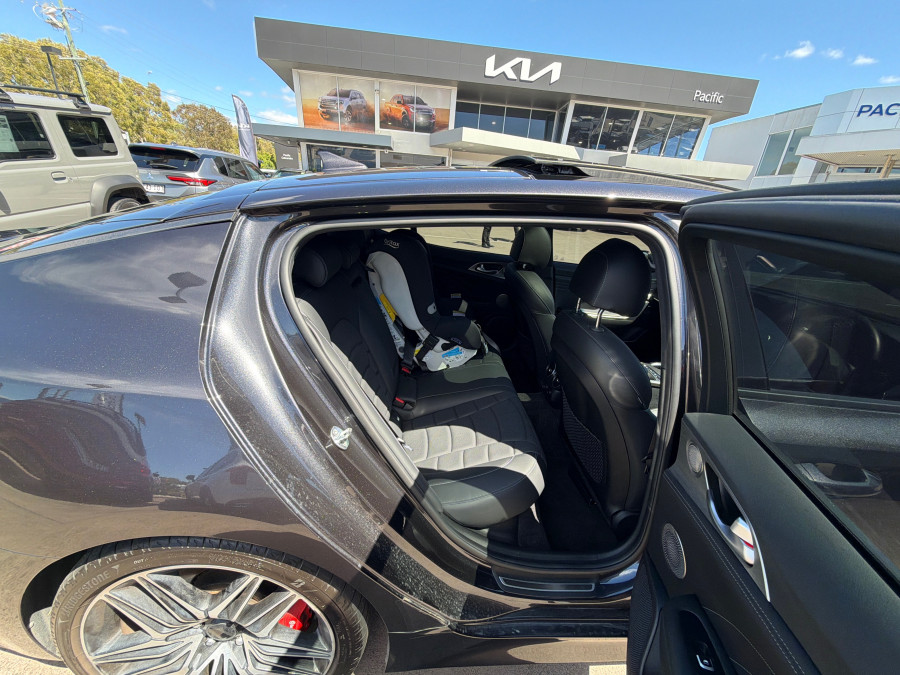 2021 MY22 Kia Stinger CK GT Coupe Image 11