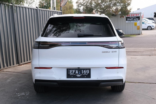2026 MY27 Geely EX5 E245 Complete Extended Range SUV Image 3
