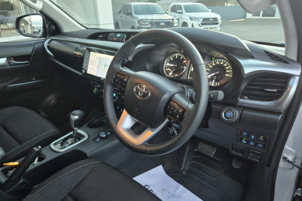 2024 Toyota HiLux GUN126R SR5 48V Ute Image 21