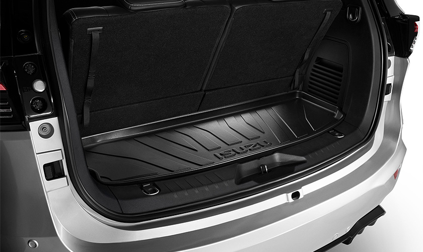 Rear Cargo Liner (Behind 3rd Row Only) 