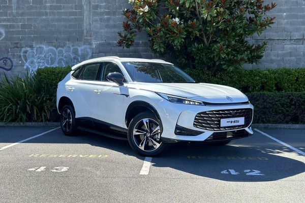2026 MG HS Super Hybrid Excite SUV Image 1
