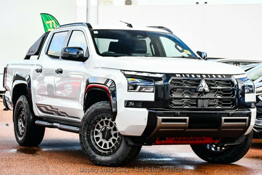 2026 Mitsubishi Triton MV Raider Ute Image 1