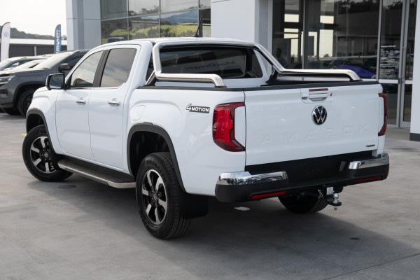 2026 Volkswagen Amarok NF TDI452 Style Ute Image 2