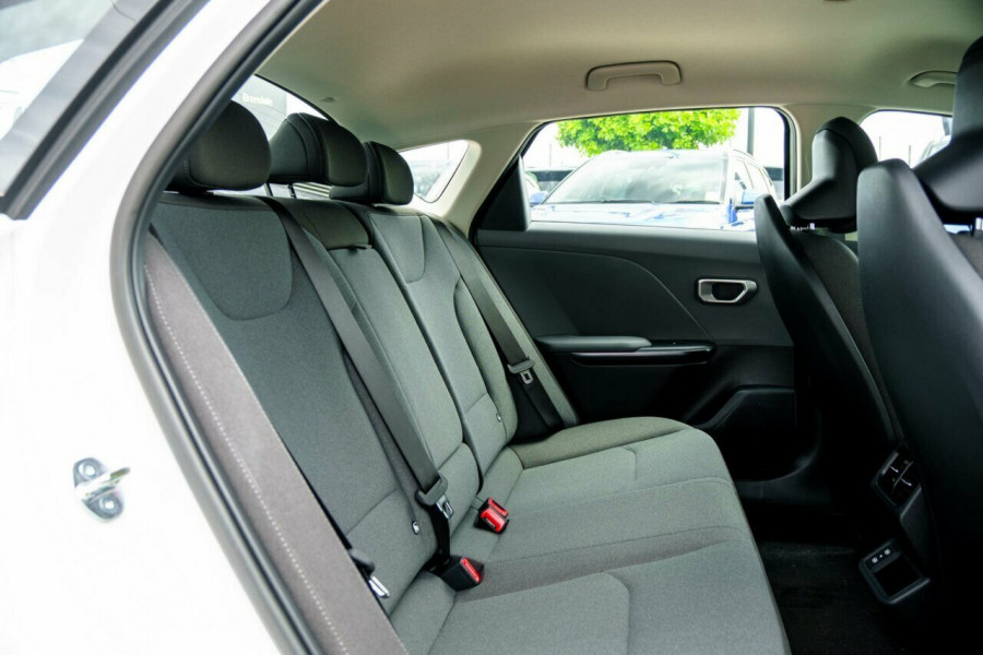 2026 Kia K4 CL4m S Sedan Image 9