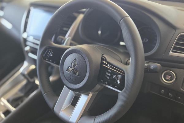 2025 Mitsubishi Pajero Sport QG GLS SUV Image 16