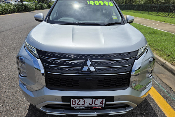 2023 MY24 Mitsubishi Outlander ZM LS SUV
