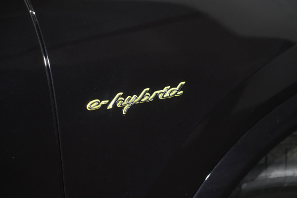 2018 Porsche Cayenne E-Hybrid SUV Image 12