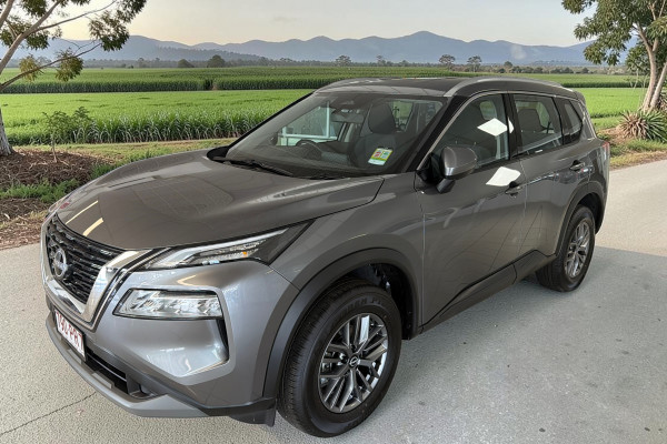 2025 MY26 Nissan X-Trail T33 ST SUV Image 3