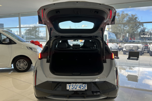 2024 Zeekr X BXE RWD SUV Image 20
