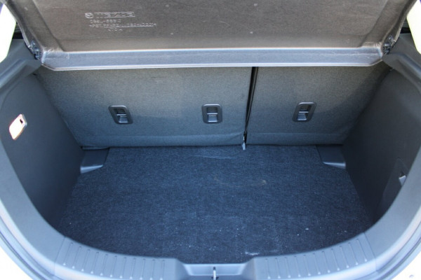 2026 Mazda 2 DJ Series G15 Evolve Hatch Image 19