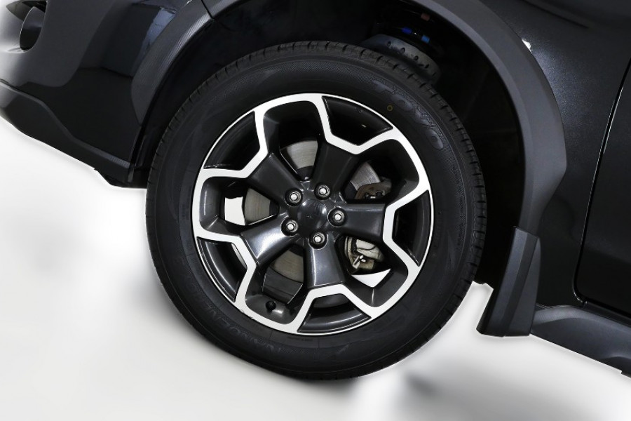 2014 Subaru XV G4-X 2.0i-S Suv Image 17