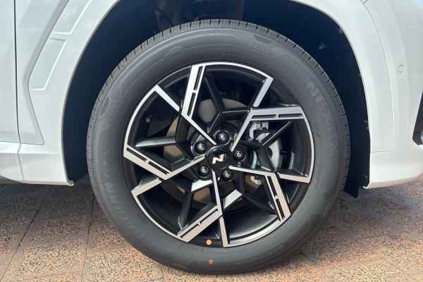 2026 Hyundai Tucson NX4.V4 Hybrid Premium N Line SUV Image 6