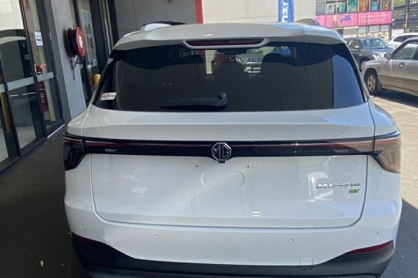 2025 MG MGS5 EV ZS3EM Essence 49 SUV Image 6