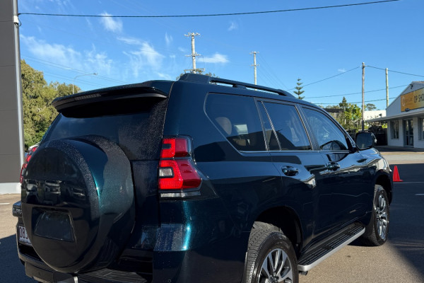 2023 Toyota LandCruiser Prado GDJ150R VX SUV Image 5
