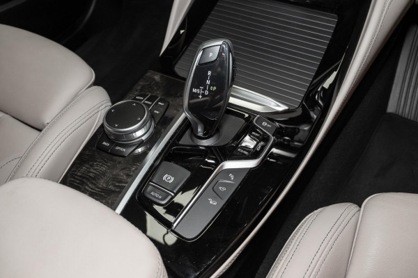 2019 BMW X4 G02 xDrive30i M Sport SUV image 13