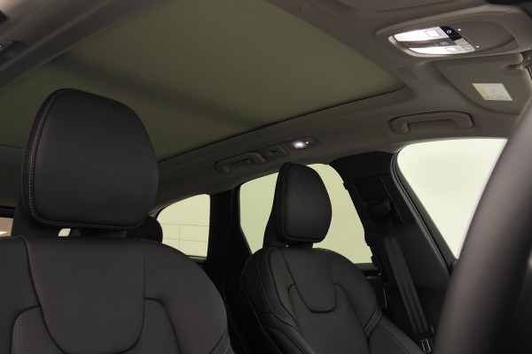 2025 MY26 Volvo XC60 UZ Ultra B5 Dark SUV Image 15