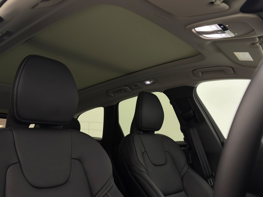 2025 MY26 Volvo XC60 UZ Ultra B5 Dark SUV Image 15