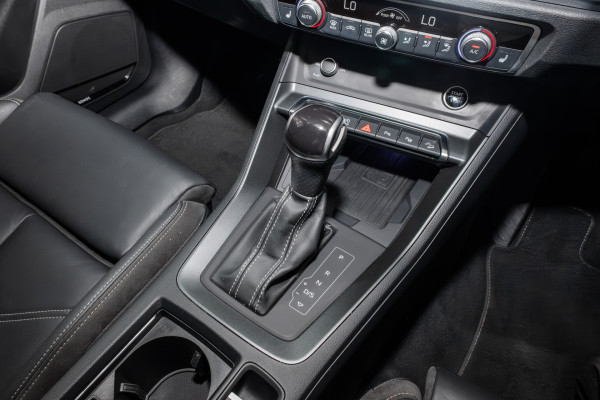 2022 MY23 Audi Q3 F3 40 TFSI S line SUV image 17