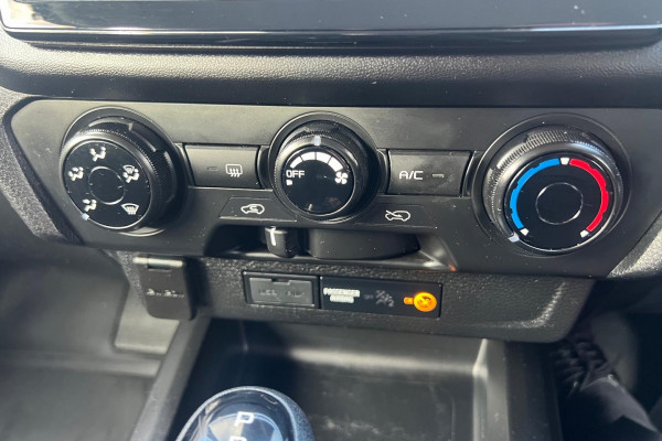 2020 MY21 Isuzu D-MAX RG SX High Ride Ute Image 17