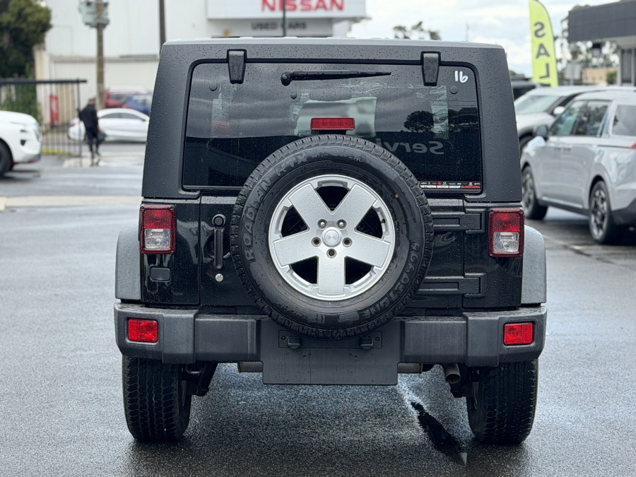2017 Jeep Wrangler JK Sport SUV Image 7