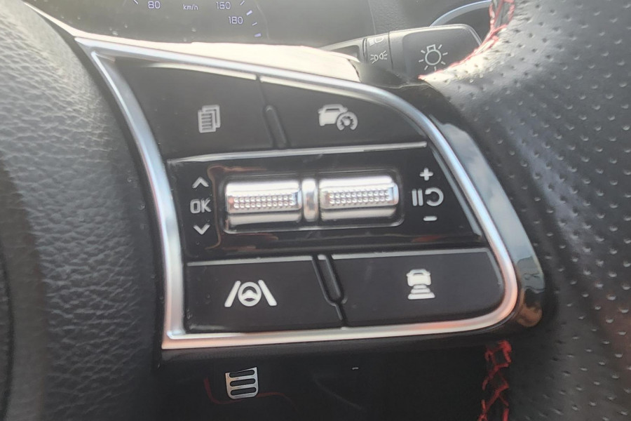 2021 MY22 Kia Cerato BD Sport Hatch Image 24