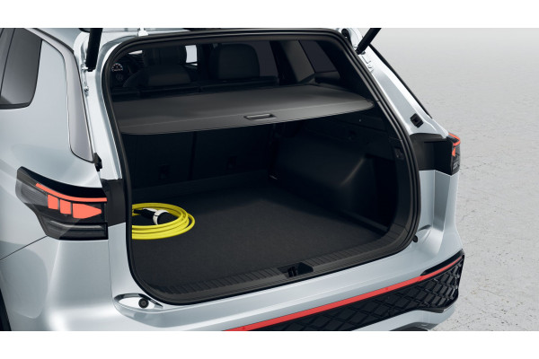 2026 Volkswagen Tayron R4 200TSI eHybrid R-Line SUV Image 8