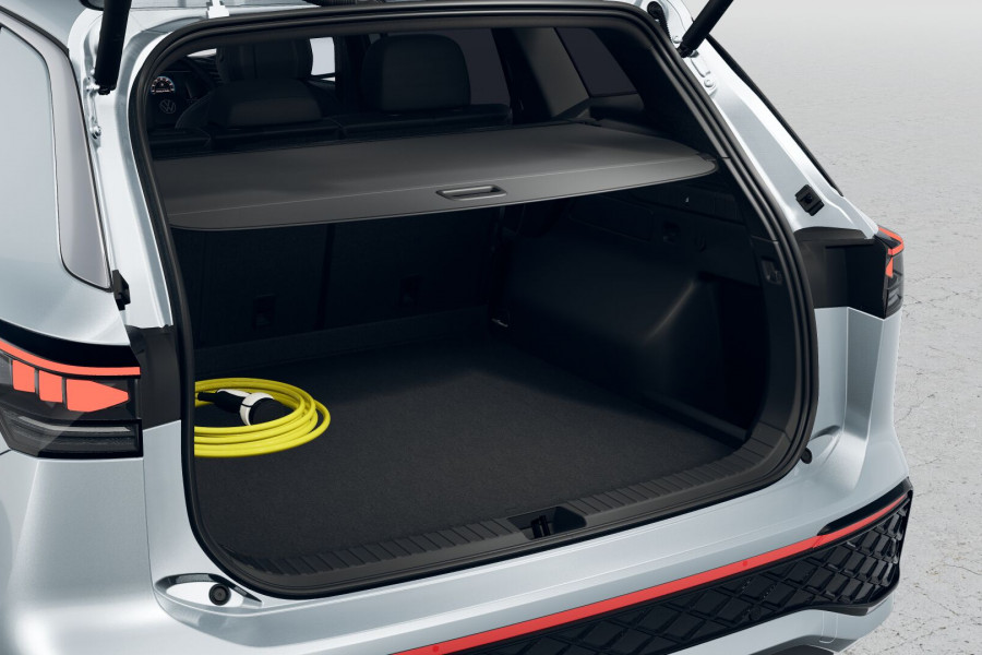 2026 Volkswagen Tayron R4 200TSI eHybrid R-Line SUV