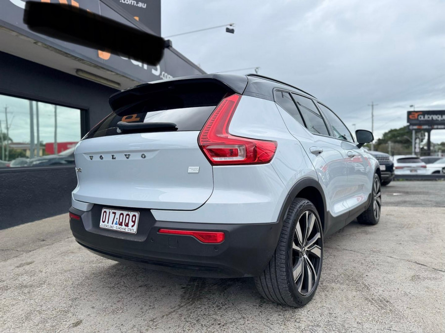 2021 MY22 Volvo XC40 XZ Recharge Pure Electric SUV Image 6