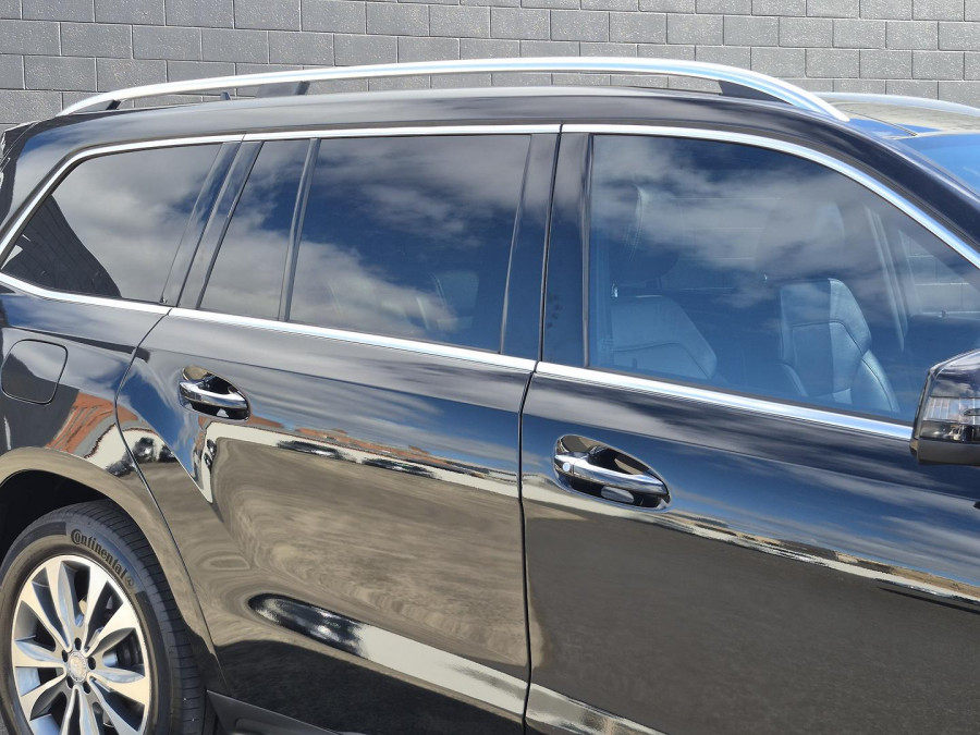 2015 Mercedes-Benz GL-Class X166 GL350 BlueTEC SUV Image 28