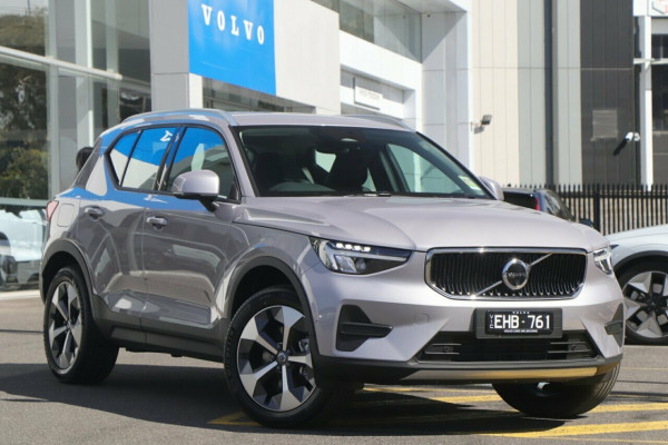 2026 Volvo XC40 XZ Plus B4 SUV