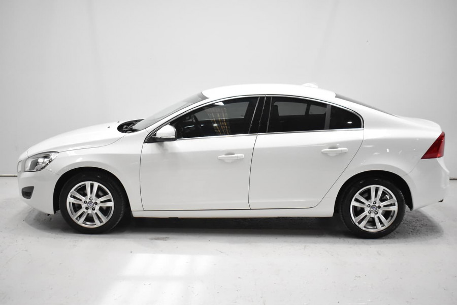 2012 Volvo S60 (No Series) MY13 T4 Sedan Image 11