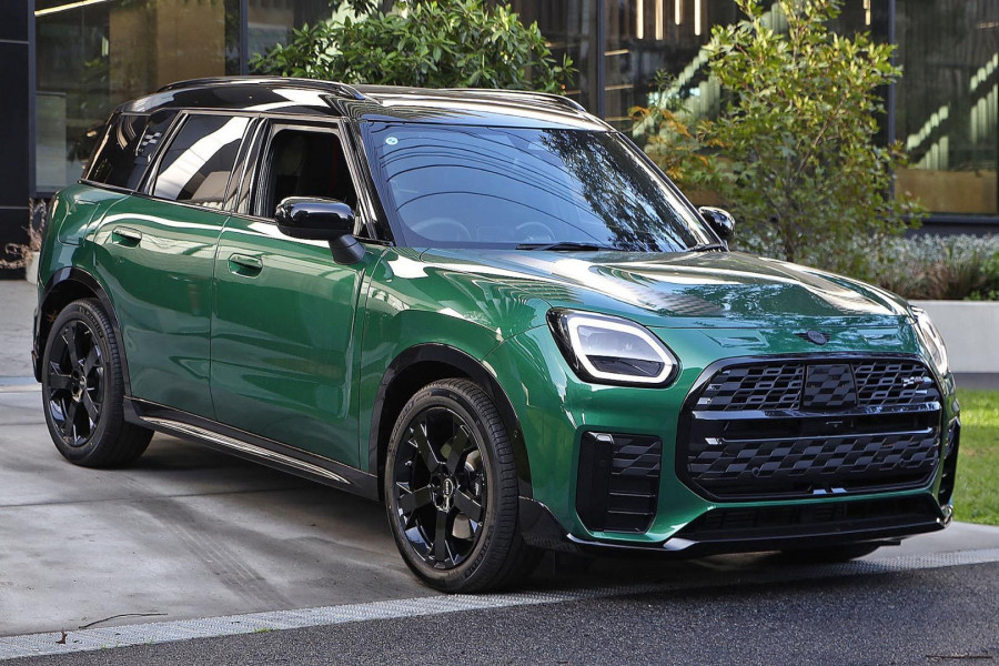 2026 MINI Countryman U25 S Favoured SUV