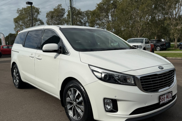 2016 Kia Carnival YP SLi SUV