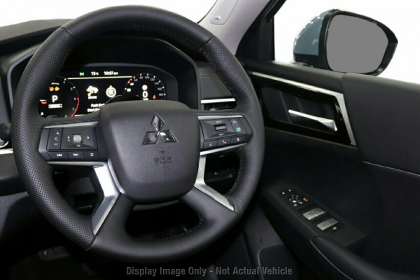 2025 Mitsubishi Outlander ZM Aspire SUV Image 6