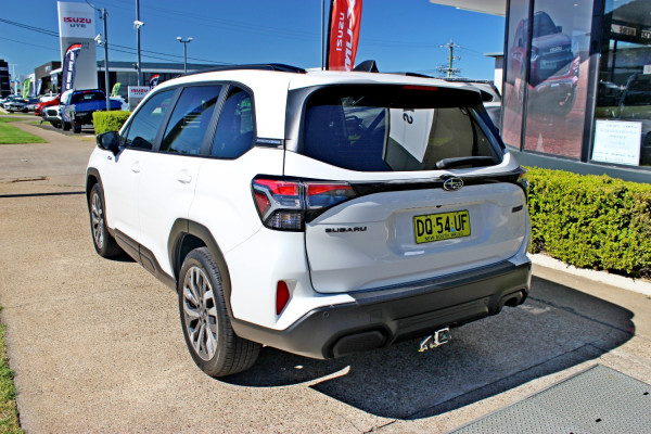 2025 MY26 Subaru Forester S6 Hybrid Touring SUV Image 6