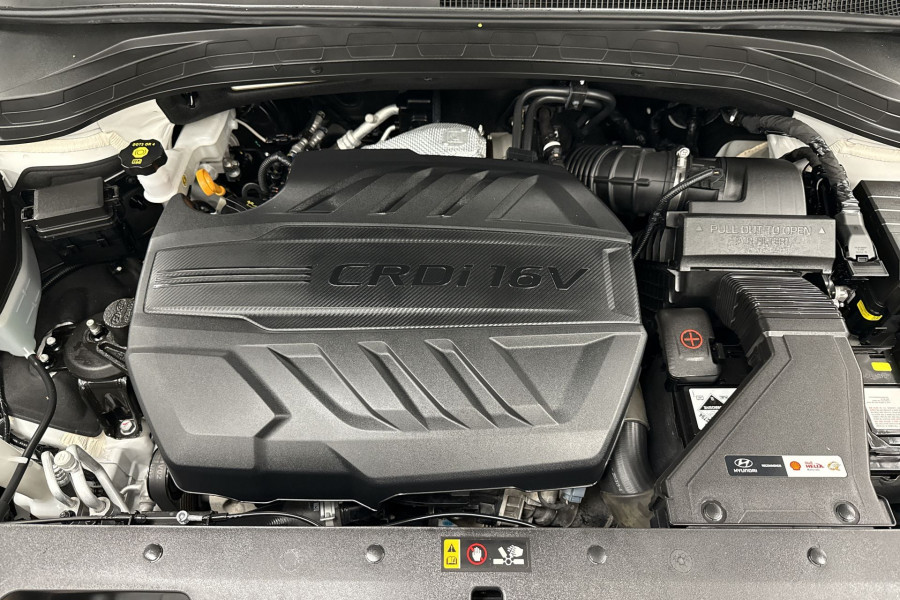 2020 Hyundai Santa Fe TM.2 Highlander SUV Image 11