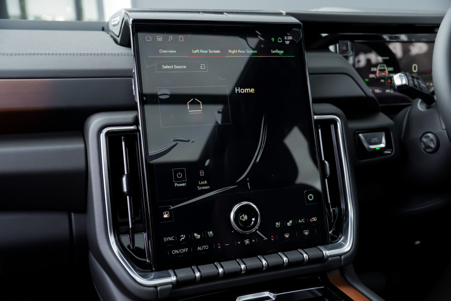 2025 GMC Yukon  Denali Wagon Image 34