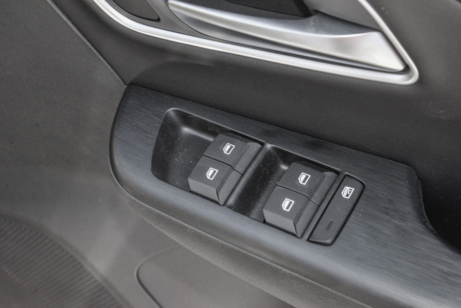2025 MG ZS ZS32 Essence Hybrid+ SUV Image 30