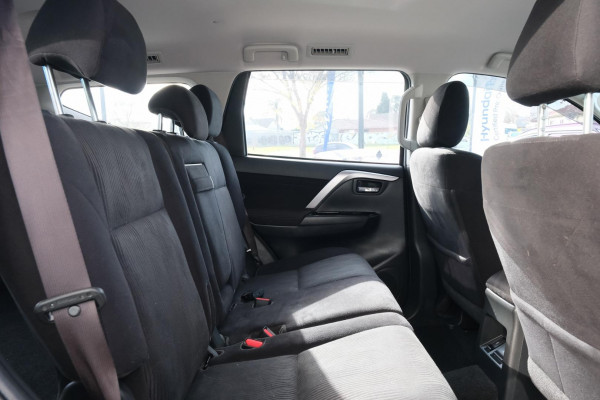 2021 Mitsubishi Pajero Sport QF GLX SUV Image 12