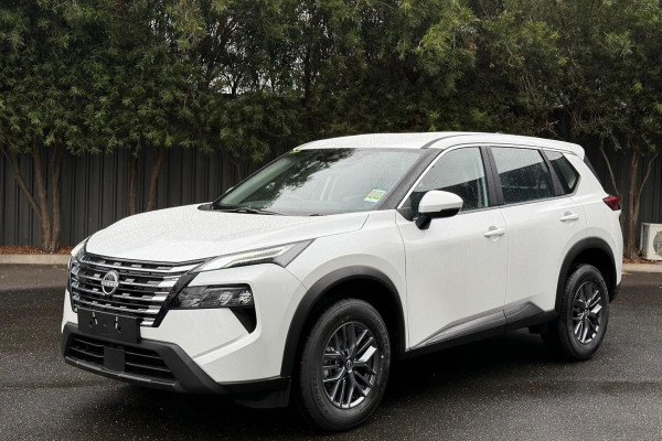 2026 Nissan X-Trail T33 ST SUV Image 4