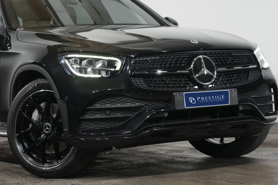 2022 Mercedes-Benz GLC-Class GLC300 SUV Image 2