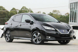 Nissan LEAF LEAF ZE1