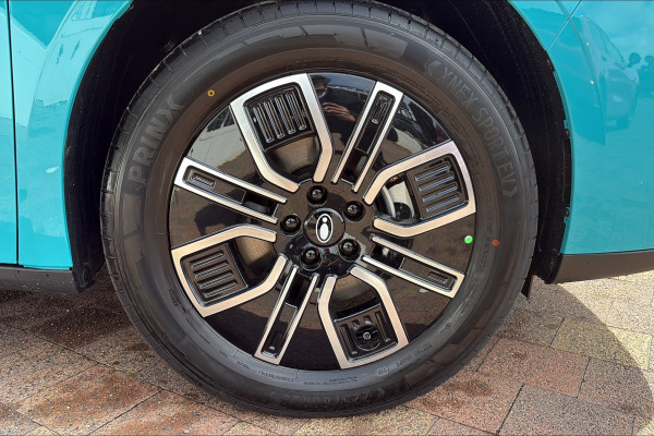 2026 GWM Ora EC15S Lux Wagon Image 9