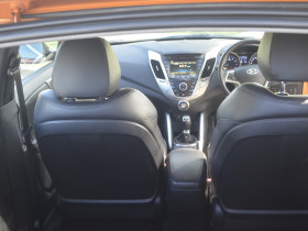 2012 Hyundai Veloster FS Coupe Hatchback