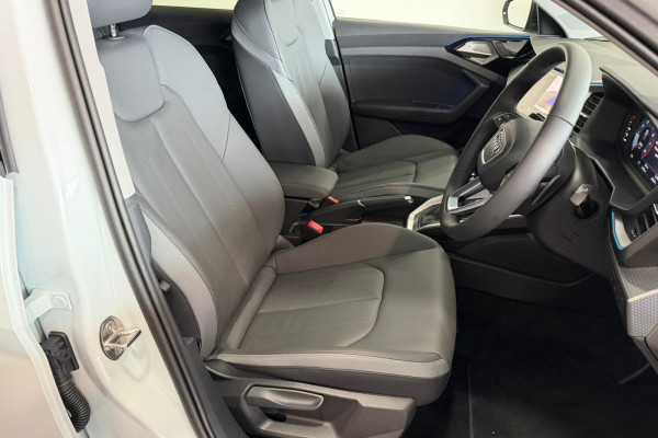 2025 MY26 Audi A1 GB 40 TFSI S line Hatch