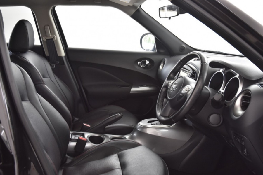 2014 Nissan JUKE F15 Ti-S Hatchback Image 10
