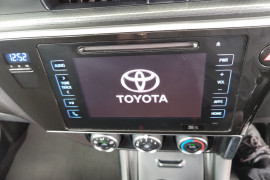 2018 Toyota Corolla ZRE182R SX Hatchback